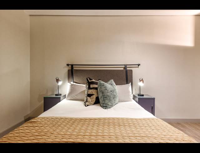 1 BEDROOM APARTMENT FOR SALE IN SANDOWN
